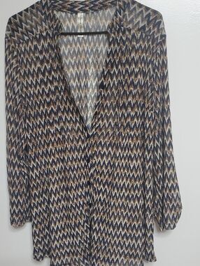 PerSeption Concept Blue and Tan Chevron Sheer Top Cover Blouse